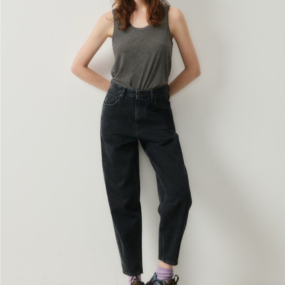St. John’s Bay • (12) vintage black classic fit high waist mom jeans
